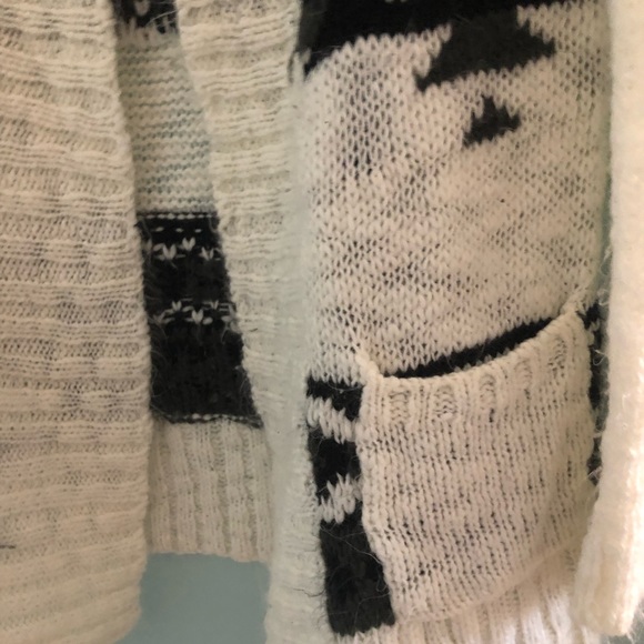 2/$30 wool pocket cardigan - Picture 3 of 4